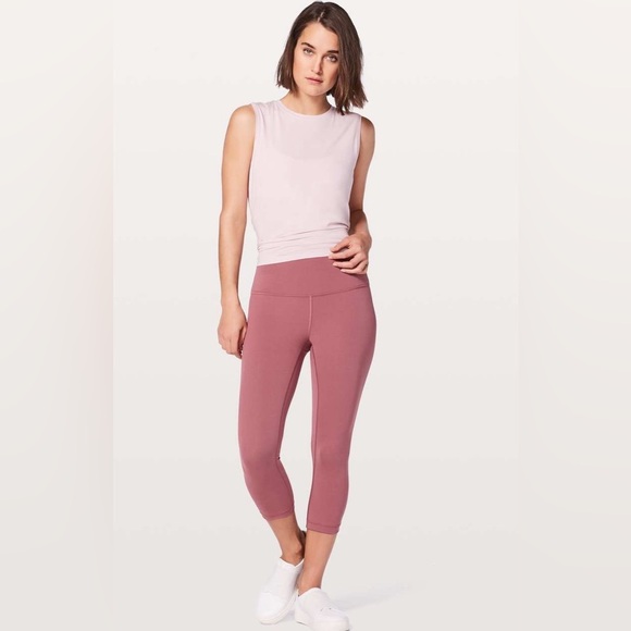 lululemon athletica Pants - Lululemon Wunder Under Crop (Hi-Rise) *Full-On Luxtreme 21" in So Merlot Size 8